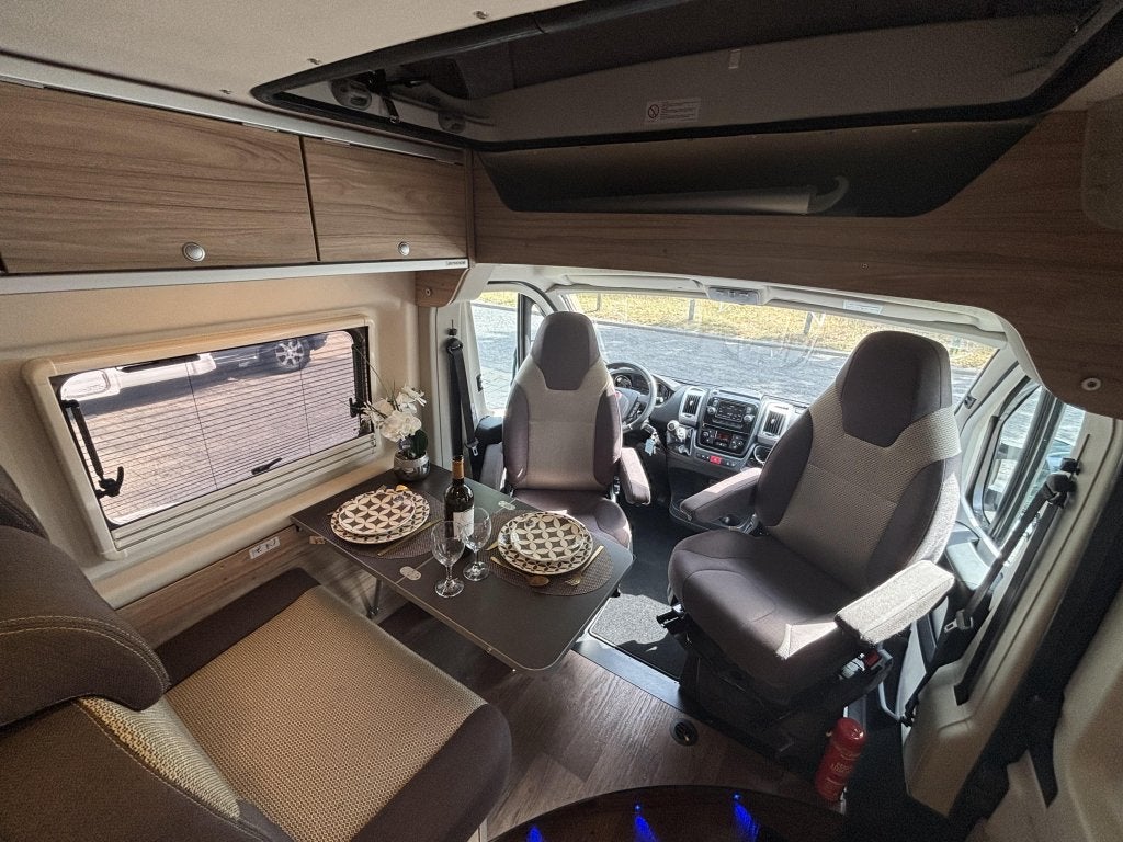 HymerCar Grand Canyon DWARSBED+HEFDAK EURO6 TREKHAAK 4-PERS, Fiat, 6 tot 7 meter, Bedrijf, Tot en met 4