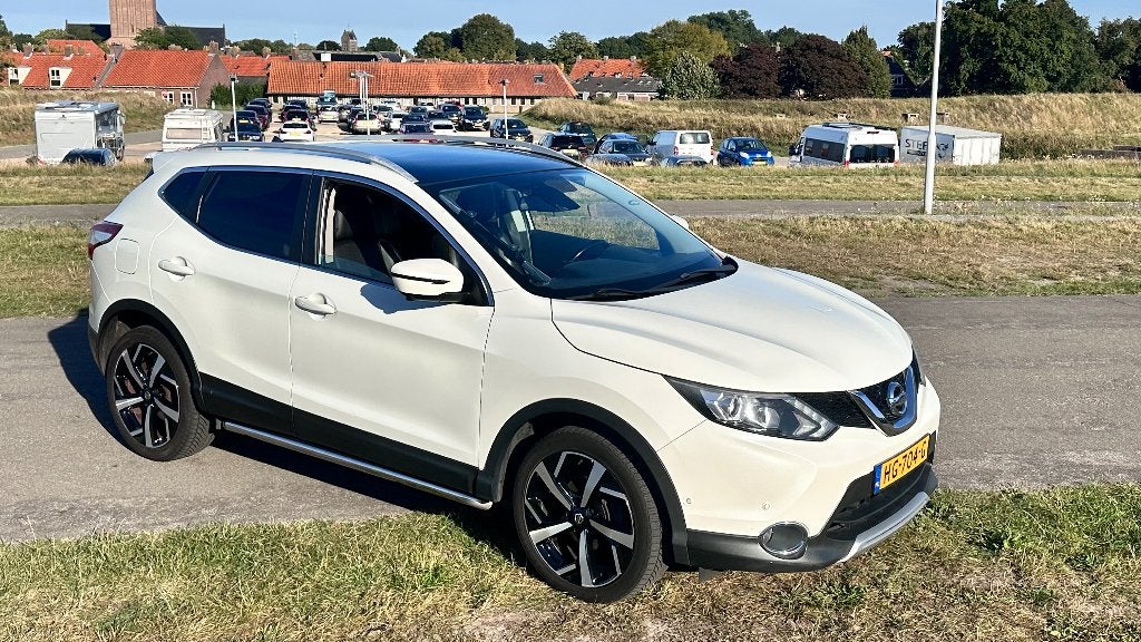 Nissan Qashqai Tekna Aut. | Pano | Leder | 360 Cam l €8495, Automaat, 4 cilinders, Wit, Particulier
