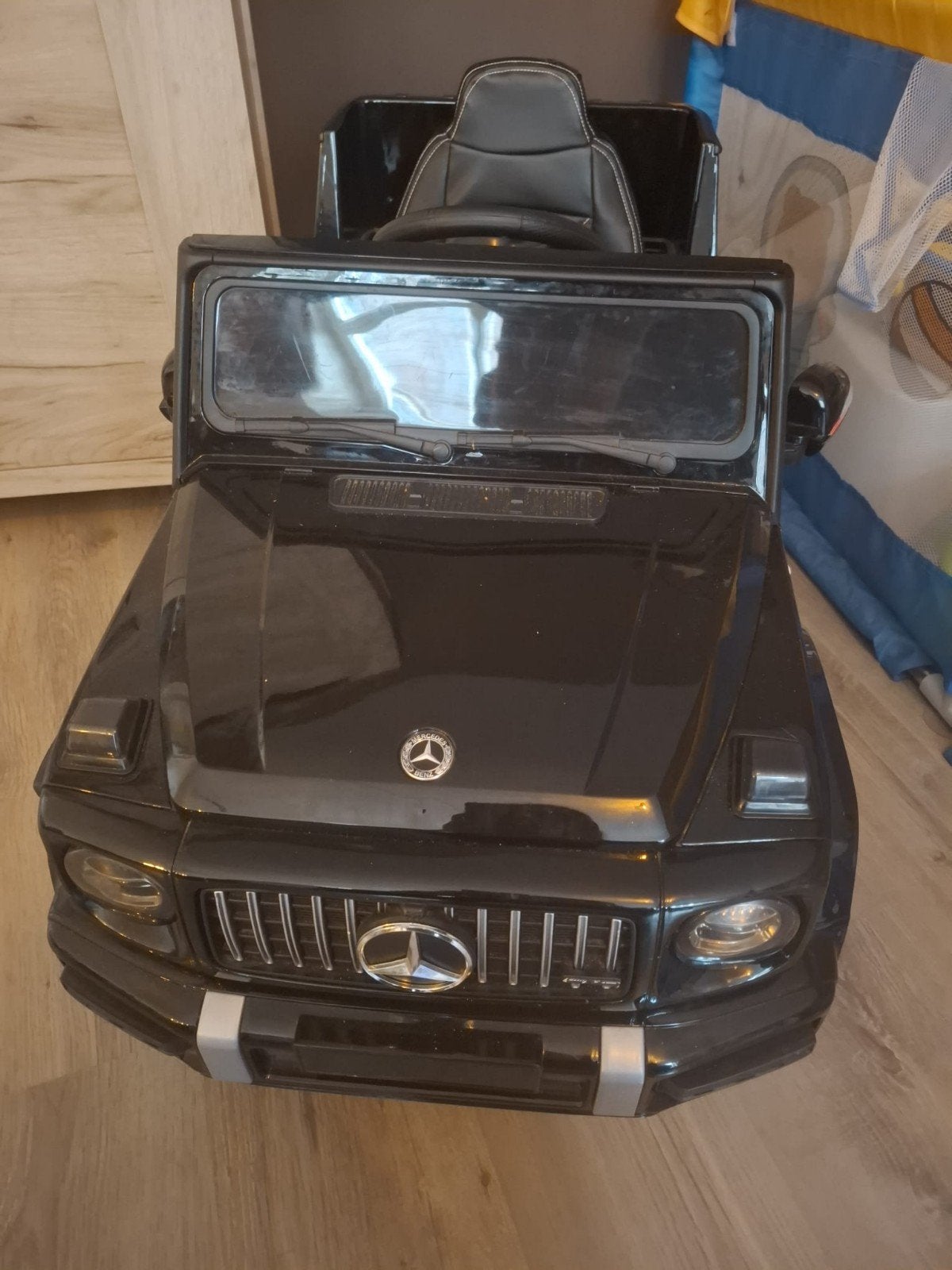 Mercedes G-Klasse elektrische kinderauto, Ophalen, Zo goed als nieuw, Afstandsbediening
