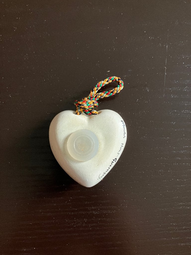 Geurhanger in de vorm van een hart van keramiek uit Guernsey, Ophalen of Verzenden, Nieuw