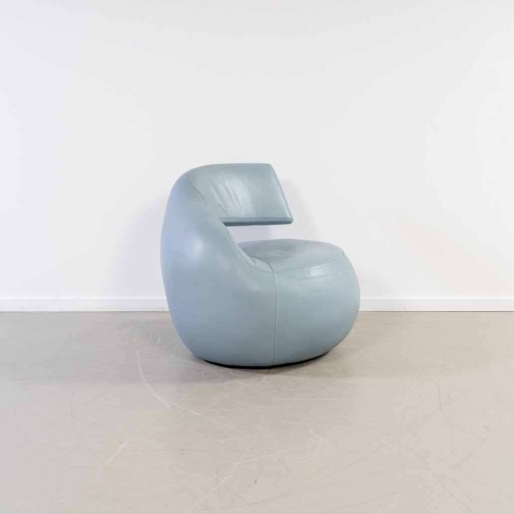 Leolux Gisa Fauteuil Lichtblauw Leer, Niet ingevuld, Zo goed als nieuw, Niet ingevuld, Niet ingevuld