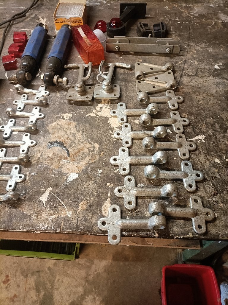 Diverse aanhanger onderdelen en verlichting, Auto diversen, Ophalen, Nieuw