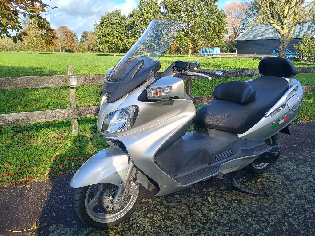 Suzuki Burgman 650 EXECUTIVE automaat 2005, Occasion, Motorrijbewijs A, Particulier, ABS