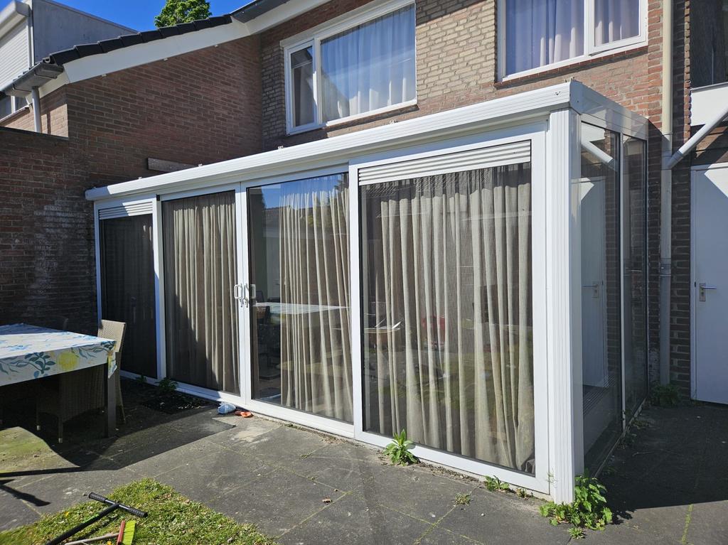 Aluminium serre met schaduwdoek en gordijnen, Ophalen, Gebruikt, Overige typen, 450 cm of meer
