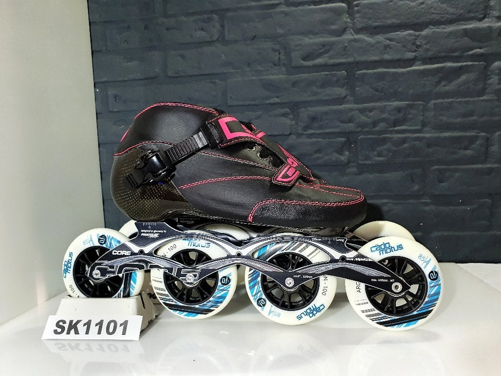 Bont Enduro Skeelers Skates 4x100 100mm Wielen Maat 40, Verzenden, Nieuw, Kinderen, Inline skates 4 wielen