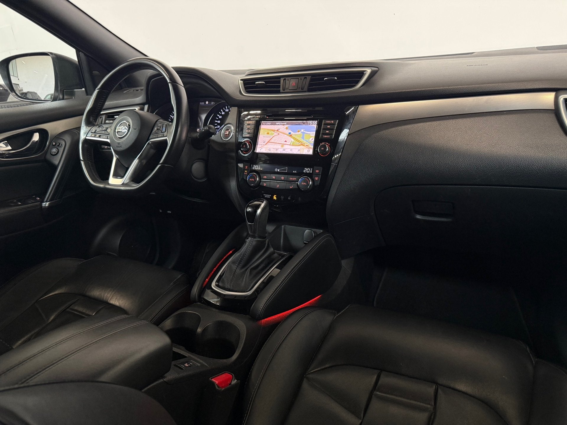 Foto 2 van Nissan Qashqai 1.3 DIG-T Tekna + ProPilot Pano 360 Leder Mem