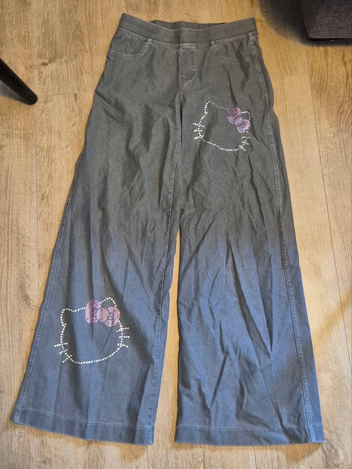 H&m hello kitty broek maat 146, Ophalen, Meisje, Broek