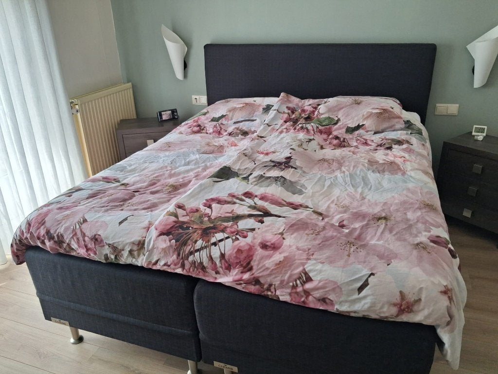Boxspring met electrische verstelbare bodems. 160x200 cm, Ophalen, Tweepersoons, Zo goed als nieuw, 200 cm