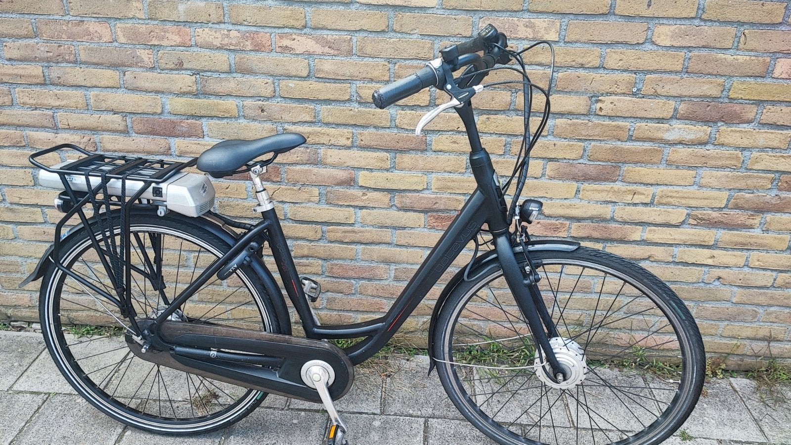 te koop goede elektrische batavus dames fiets laag frame, 47 tot 51 cm, Ophalen, Zo goed als nieuw, Batavus