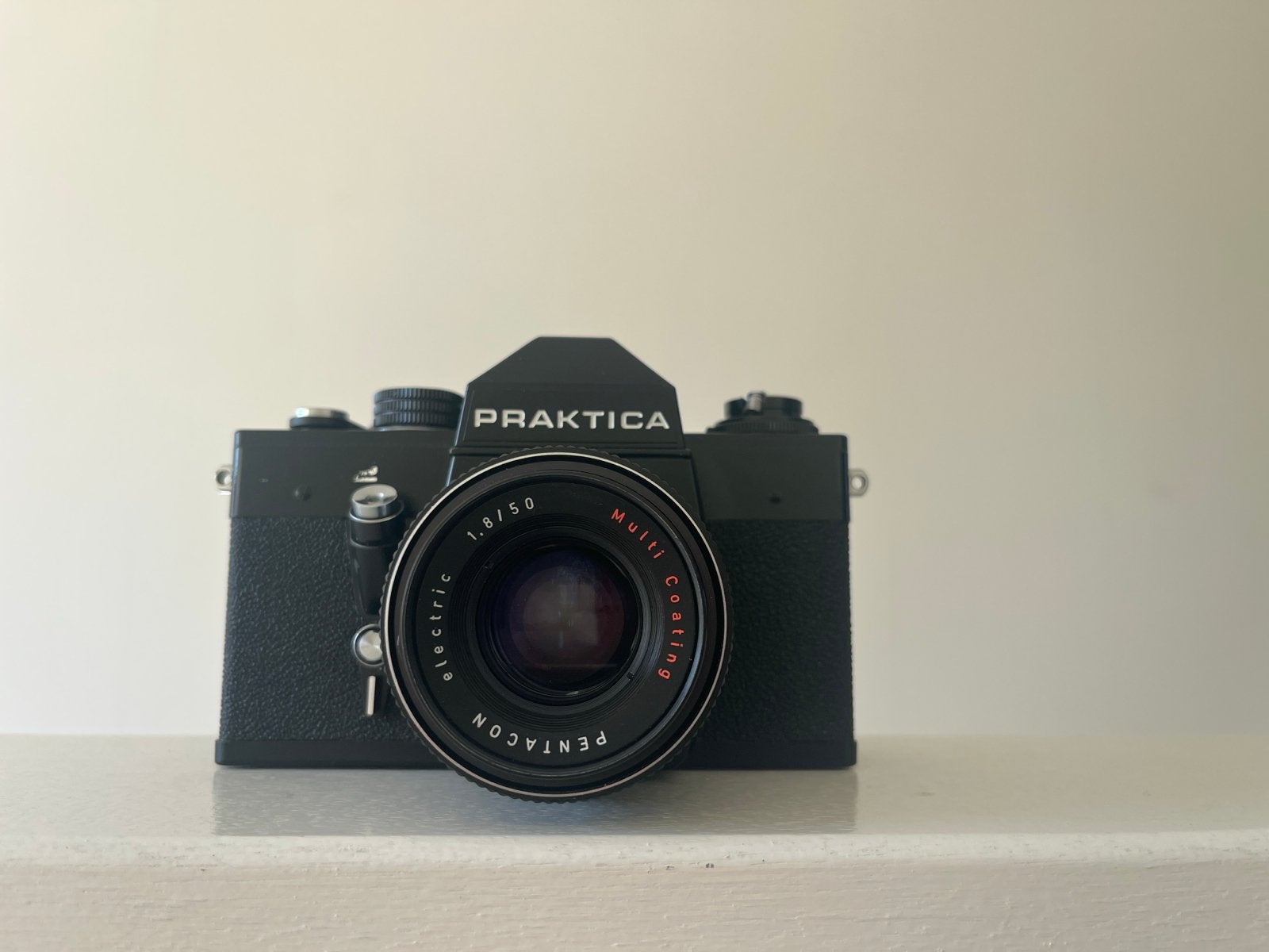 Praktica spiegelreflexcamera met Pentacon 1.8/50 lens, Ophalen of Verzenden, Gebruikt, Spiegelreflex, Overige Merken