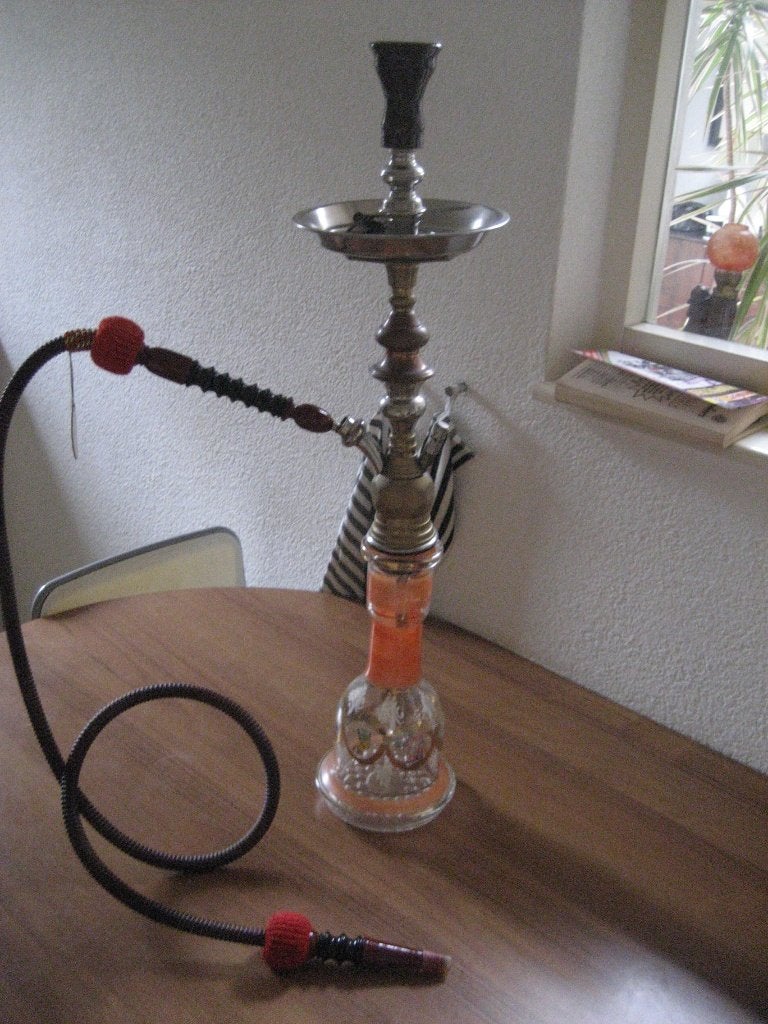 Waterpijp arabisch nieuwstaat., Antiek en Kunst, Curiosa en Brocante, Ophalen of Verzenden