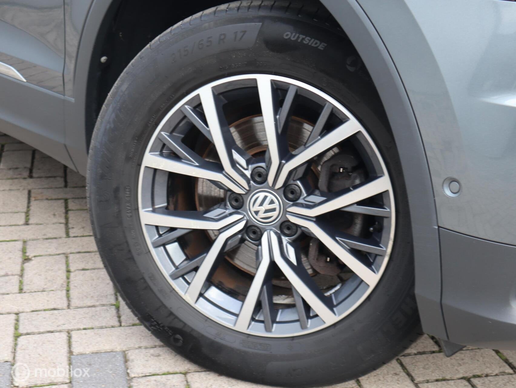 VW Tiguan Allspace 1.5 TSI Highline Automaat Trekhaak Virtua, Auto's, Dealer onderhouden, 150 pk, SUV of Terreinwagen, 84 €/maand
