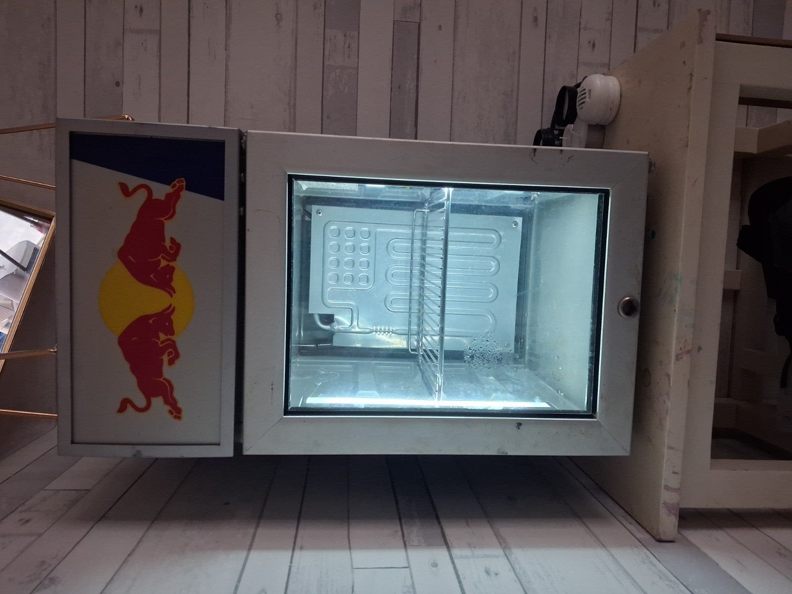 Red Bull mini koelkast - perfect voor drankjes, Ophalen of Verzenden, Minder dan 75 liter, Zonder vriesvak, Gebruikt