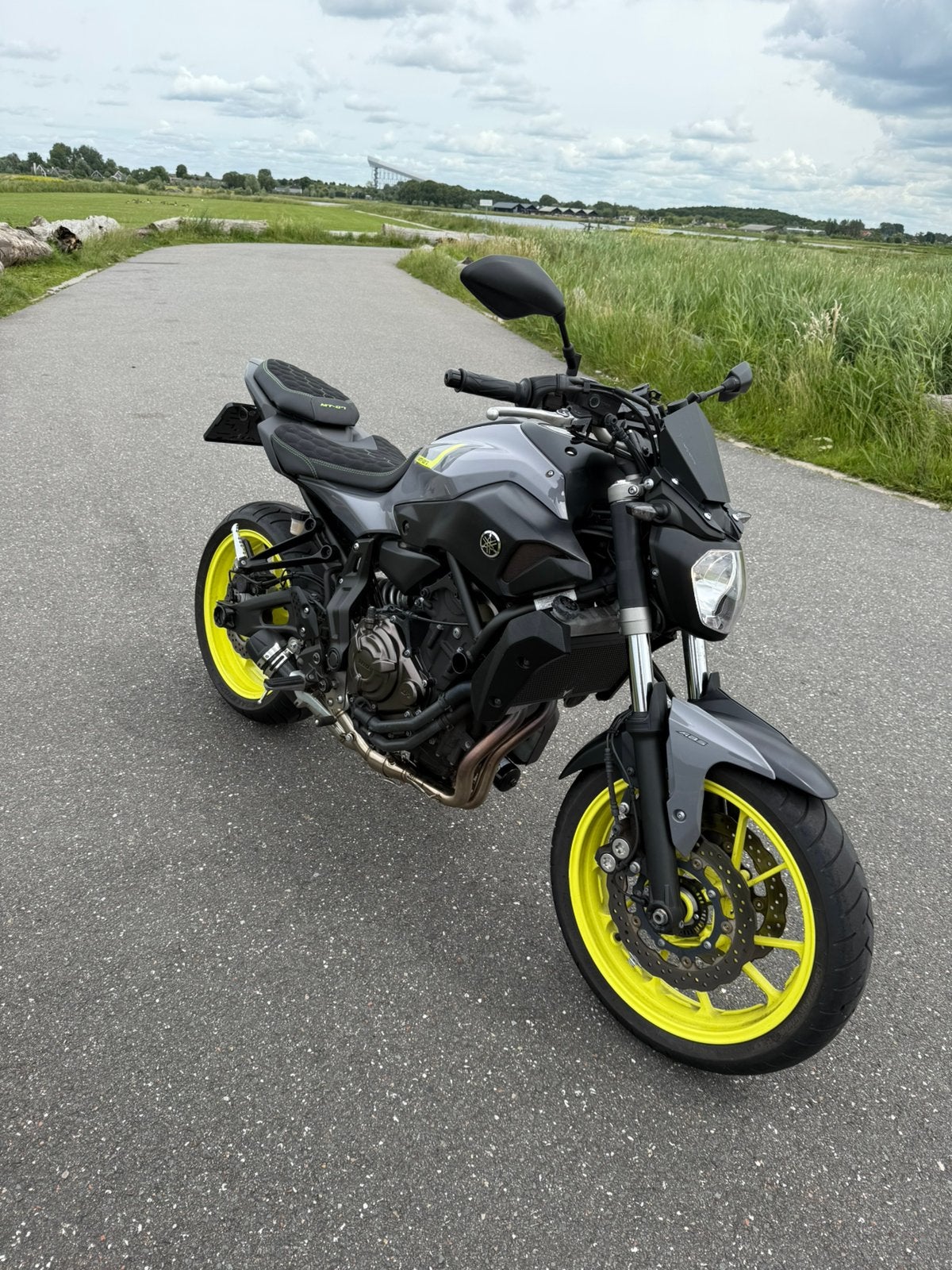 Yamaha MT07 fluorgeel/yellow, 2 cilinders, Motorrijbewijs A, Gebruikt, Particulier