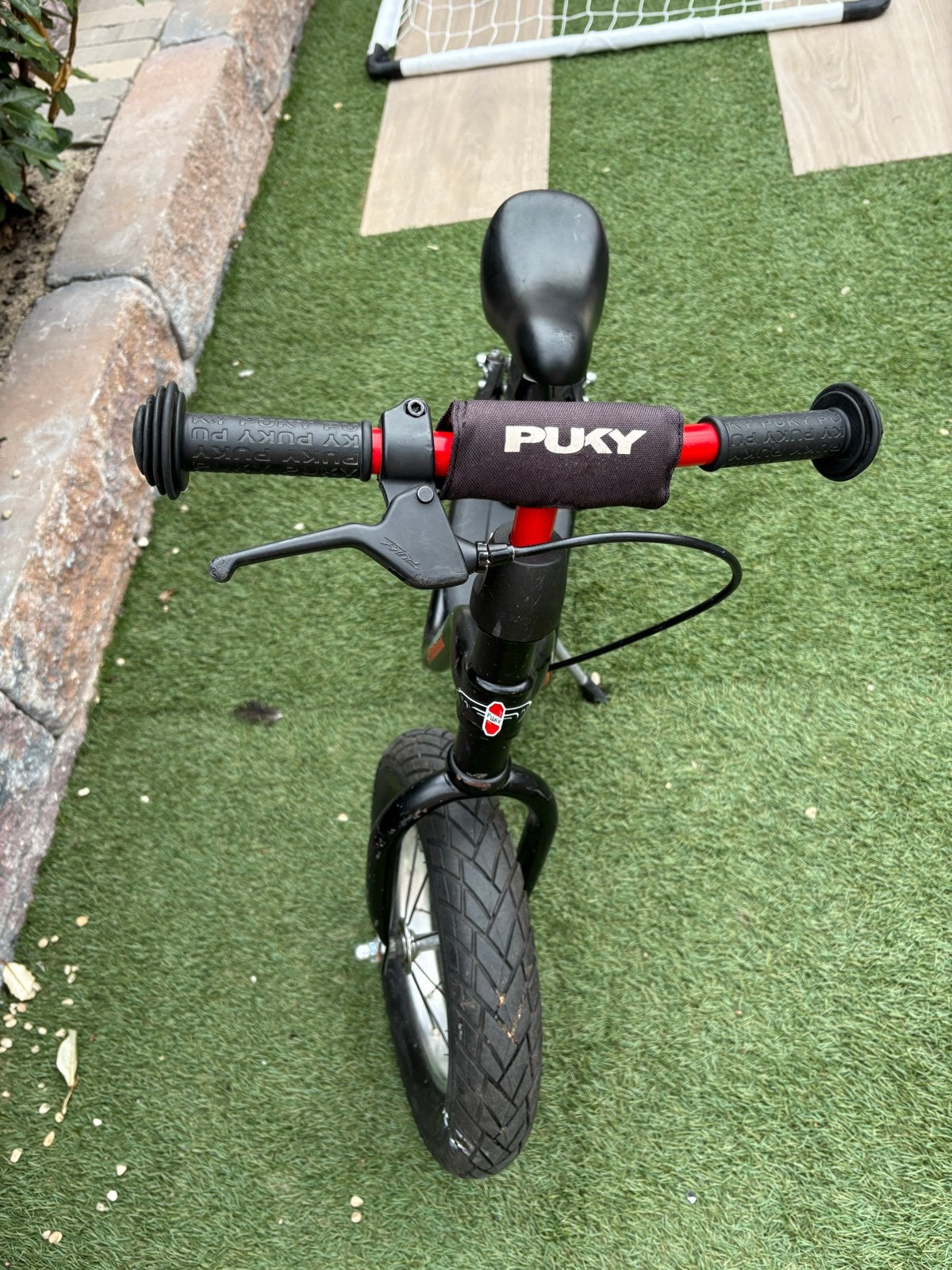 Puky loopfiets, zwart, met handrem, Ophalen, Gebruikt, Velgrem, Minder dan 16 inch