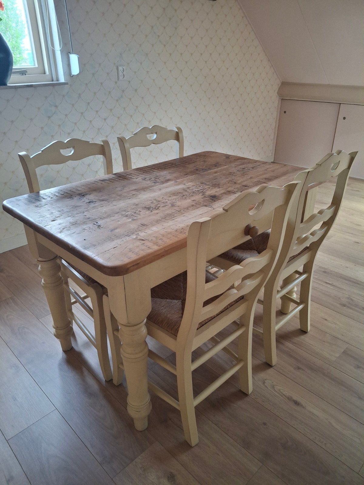 Eethoek De Bongerd 122x76 met rieten stoelen, Ophalen, Gebruikt, Overige materialen, 100 tot 150 cm