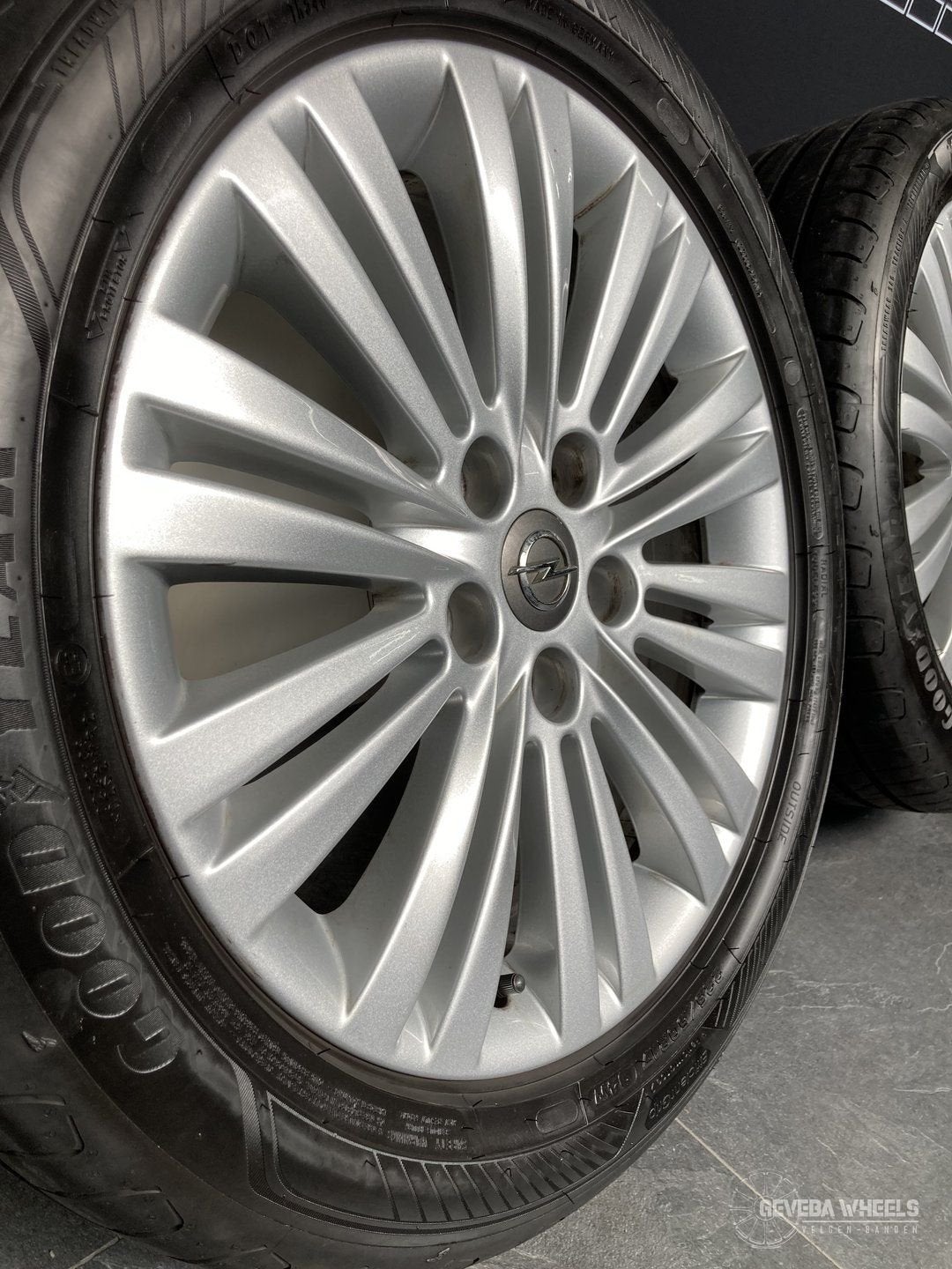 17” originele Opel Astra J velgen + banden 5x115 225/50/17, Gebruikt, -, -, Banden en Velgen