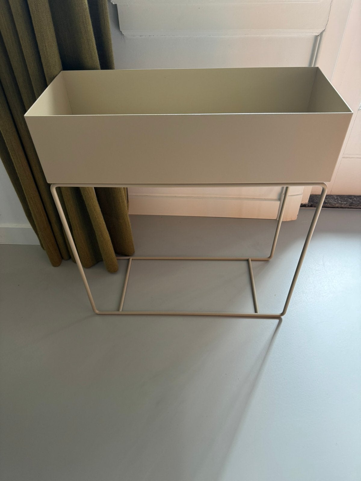 Ferm Living - Plantenbak, Ophalen, Vierkant, Zo goed als nieuw, Binnen