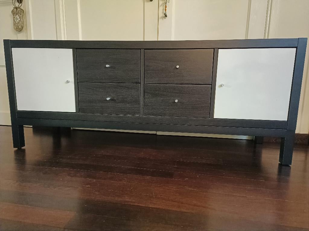 KALLAX kast boekenkast tv kast met onderstel IKEA, Ophalen, Zo goed als nieuw, Minder dan 100 cm, Ikea