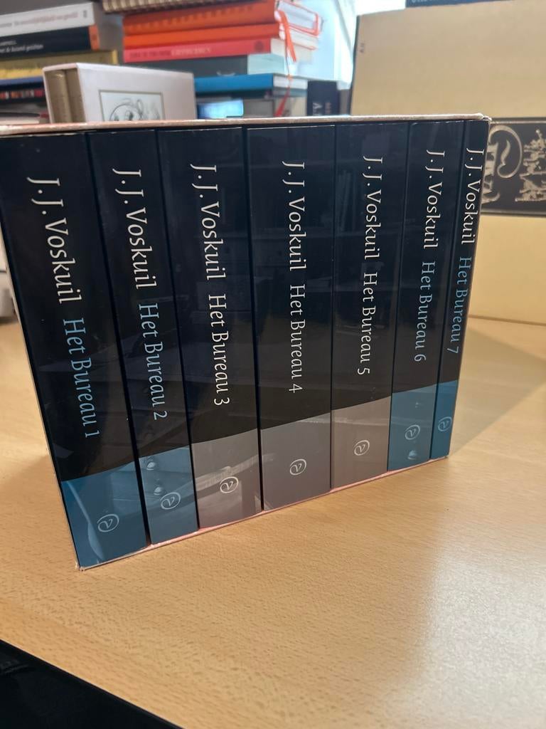 J.J. Voskuil - Het Bureau complete serie (7 delen), Boeken, Ophalen of Verzenden, Zo goed als nieuw, Nederland