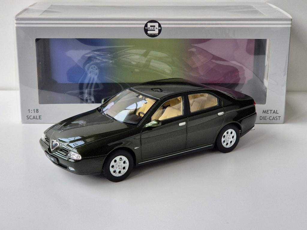 1:18 Triple9 Alfa Romeo 166 Verde Minerva 1999, Ophalen of Verzenden, Zo goed als nieuw, Auto, Overige merken