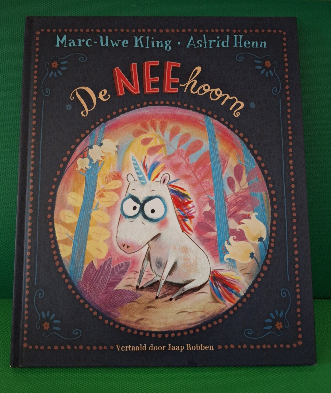 Marc-Uwe Kling - De Neehoorn, Fictie algemeen, Marc-Uwe Kling, Ophalen of Verzenden, Zo goed als nieuw