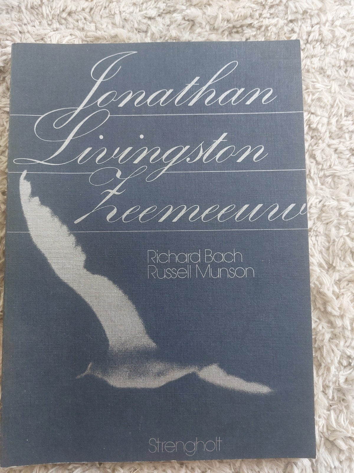 Jonathan Livingston Zeemeeuw - Richard Bach, Ophalen of Verzenden, Zo goed als nieuw, Richard Bach, Nederland