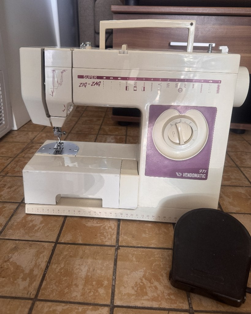 naaimachines,, Ophalen, Gebruikt, Naaimachine, Overige merken