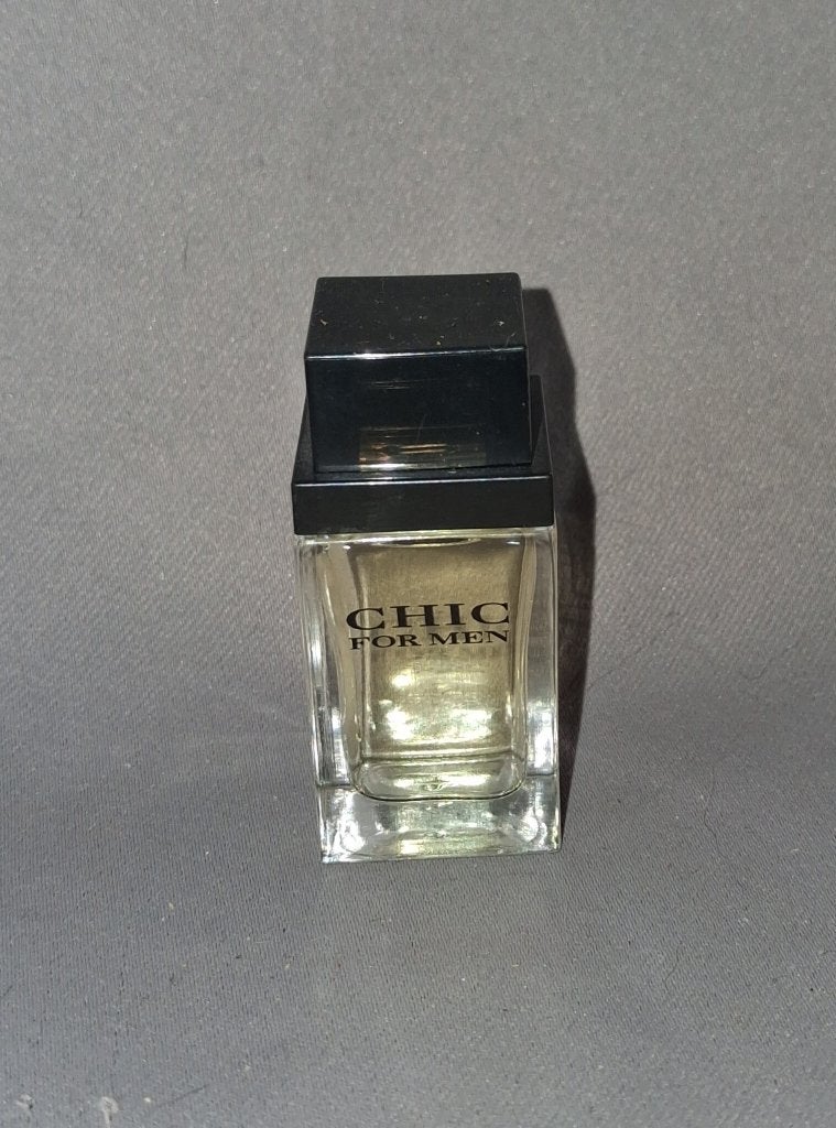 Volle parfum mini - Carolina herrera chic man, Ophalen of Verzenden, Zo goed als nieuw, Miniatuur