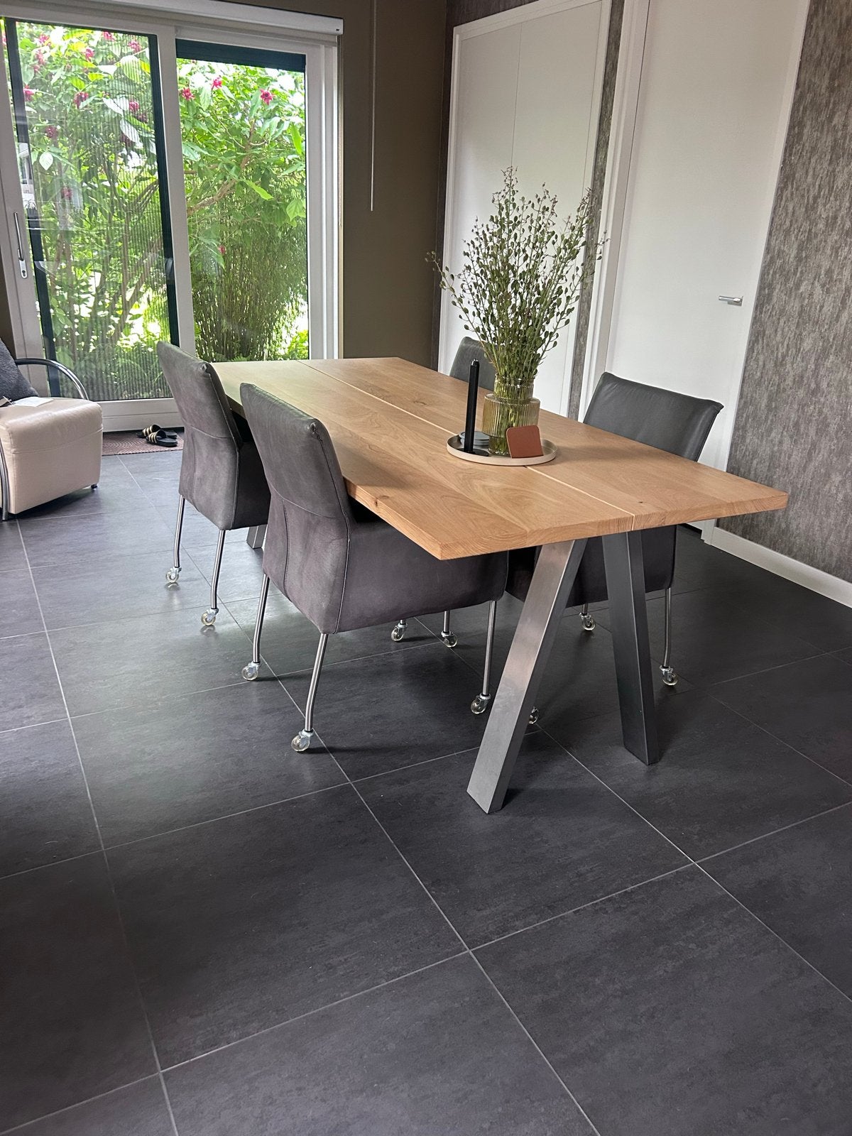 Houten massieve eettafel met rvs poot, Huis en Inrichting, Tafels | Eettafels, Ophalen, Eikenhout, 200 cm of meer, 50 tot 100 cm