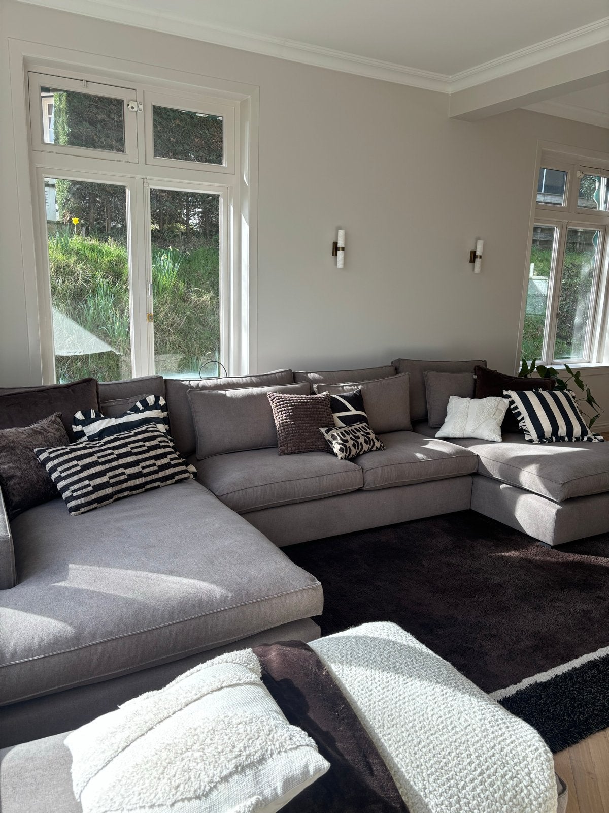 Grote comfortabele U-vormige bank, als nieuw, Huis en Inrichting, Banken | Bankstellen, Ophalen, 100 tot 125 cm, Hoekbank, 300 cm of meer