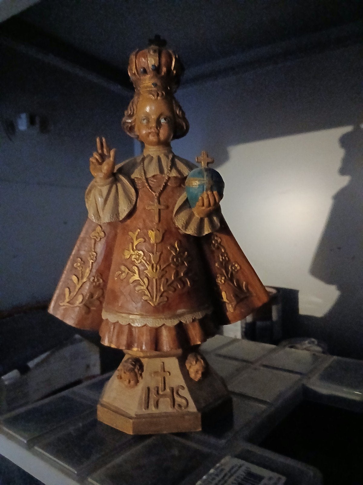 Oud gelovig beeld, Ophalen