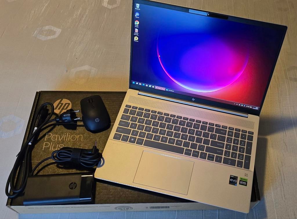 HP Pavilion Plus Laptop 16-ab0770nd - Krachtige Laptop, Ophalen, Met videokaart, Qwerty, Zo goed als nieuw