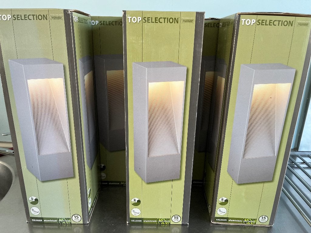 Massive Staande Buitenverlichting aluminium, Minder dan 50 watt, Staande lamp, Ophalen of Verzenden, Netvoeding
