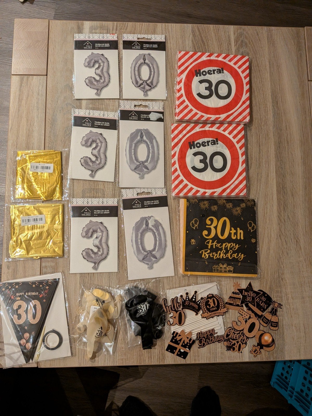 Feestversiering 30 jaar ballonnen, servetten en vlag (nieuw), Ophalen of Verzenden, Nieuw, Versiering, Verjaardag
