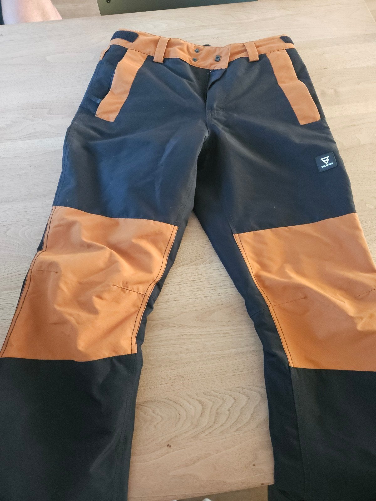 Heren Brunotti skibroek/snowboardbroek maat S, Kleding | Heren, Broek, Brunotti, Ophalen of Verzenden, Zo goed als nieuw