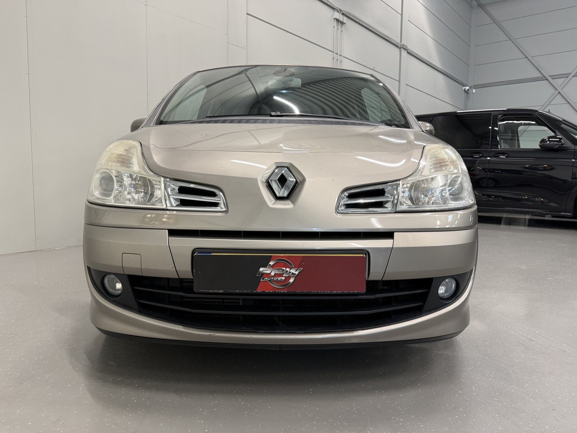 Renault Grand Modus 1.2 TCE Dynamique PERFECT ONDERHOUDEN NE, Voorwielaandrijving, Gebruikt, Zwart, 4 cilinders