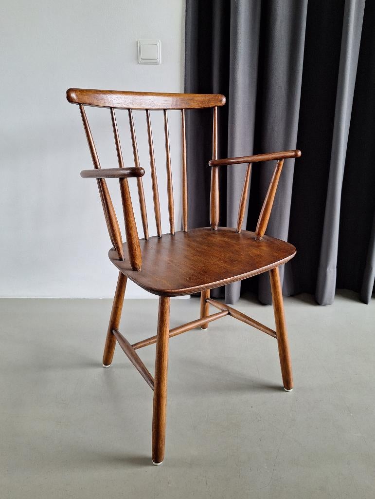 vintage Deens design Farstrup spijlenstoel houten arm-stoel, Huis en Inrichting, Stoelen, Ophalen, Bruin, Eén, Hout