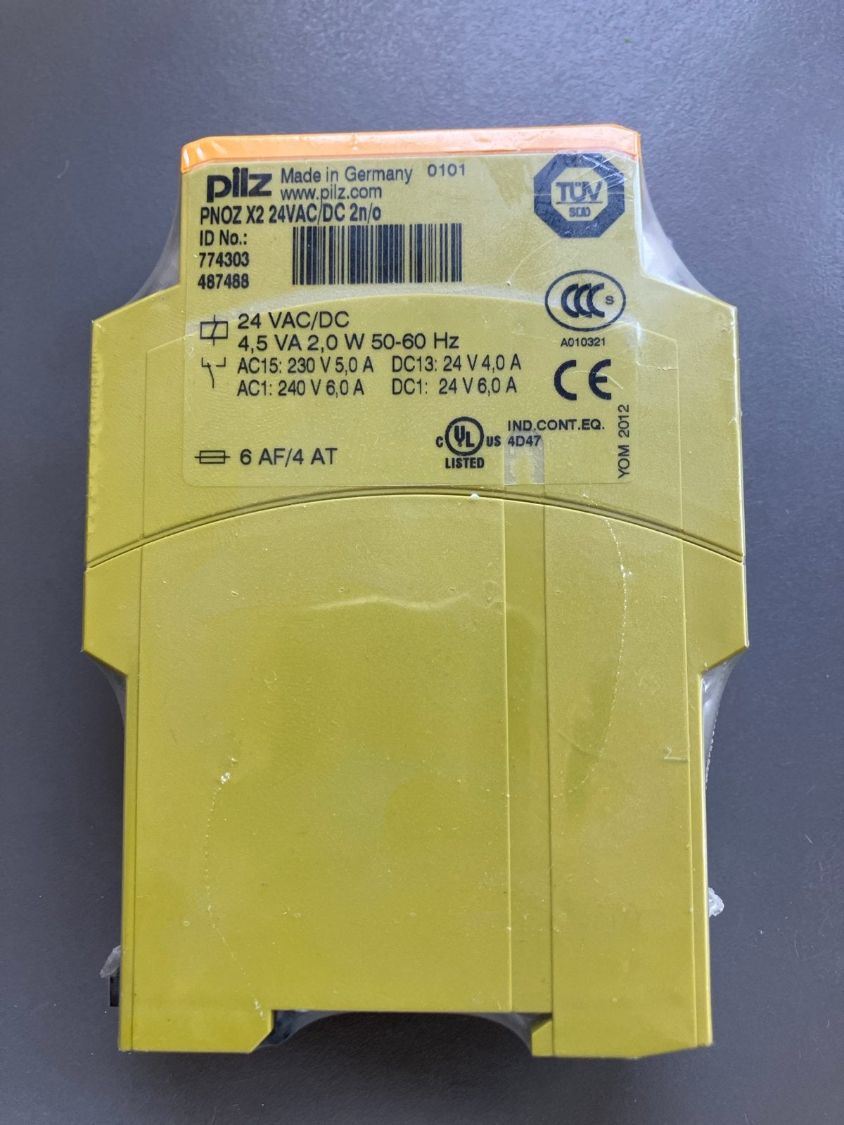 Pilz PNOZ X2 Veiligheidsrelais 24VAC/DC 2n/o - Nieuw, Ophalen of Verzenden, Nieuw