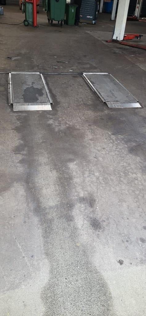 gebruikte platenbank MAHA Magus, Auto diversen, Ophalen, Gebruikt, MAHA, Hooglandseweg 4 Vuren