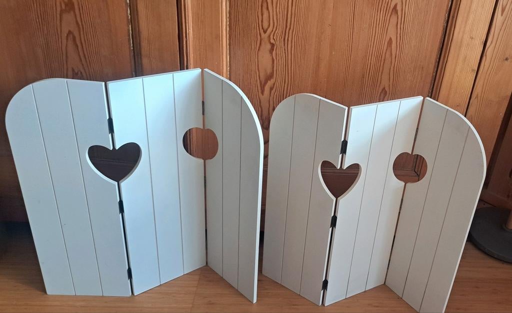 2x Houten Raam / Kamerschermpjes met hartjesuitsparing, Huis en Inrichting, Woonaccessoires | Overige, Ophalen, Hout, Gebruikt