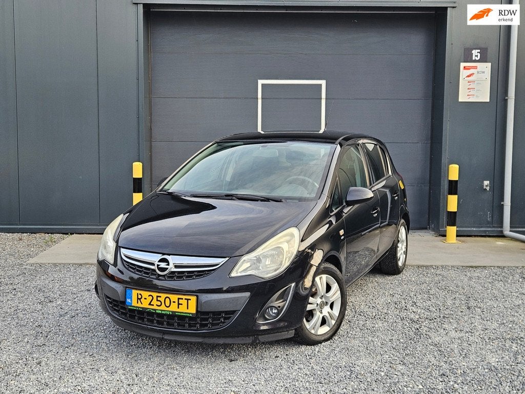 Opel Corsa 1.4-16V boekjes compleet APK, Voorwielaandrijving, Euro 5, Gebruikt, 4 cilinders