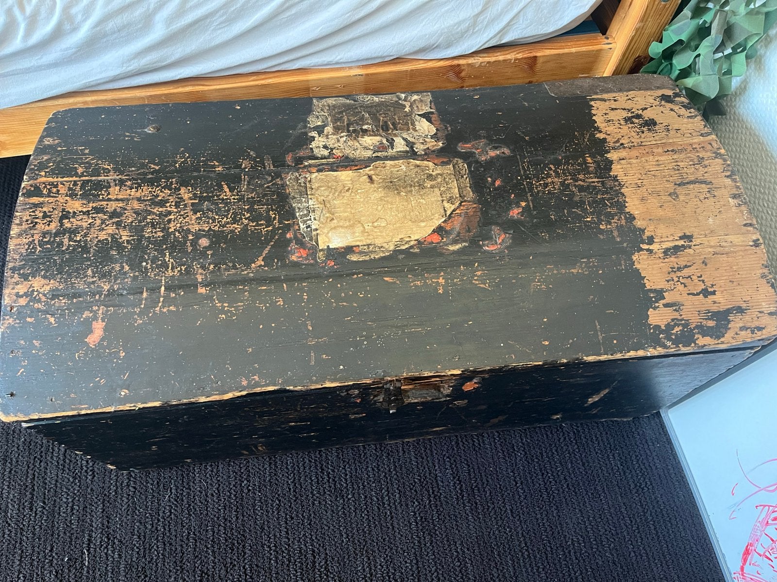 Vintage houten kist - Zwart met patina, Huis en Inrichting, Ophalen, Minder dan 50 cm, Gebruikt, 50 tot 100 cm