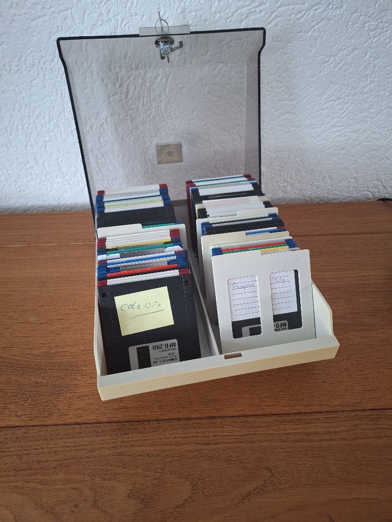 Diskette opbergbox, Ophalen