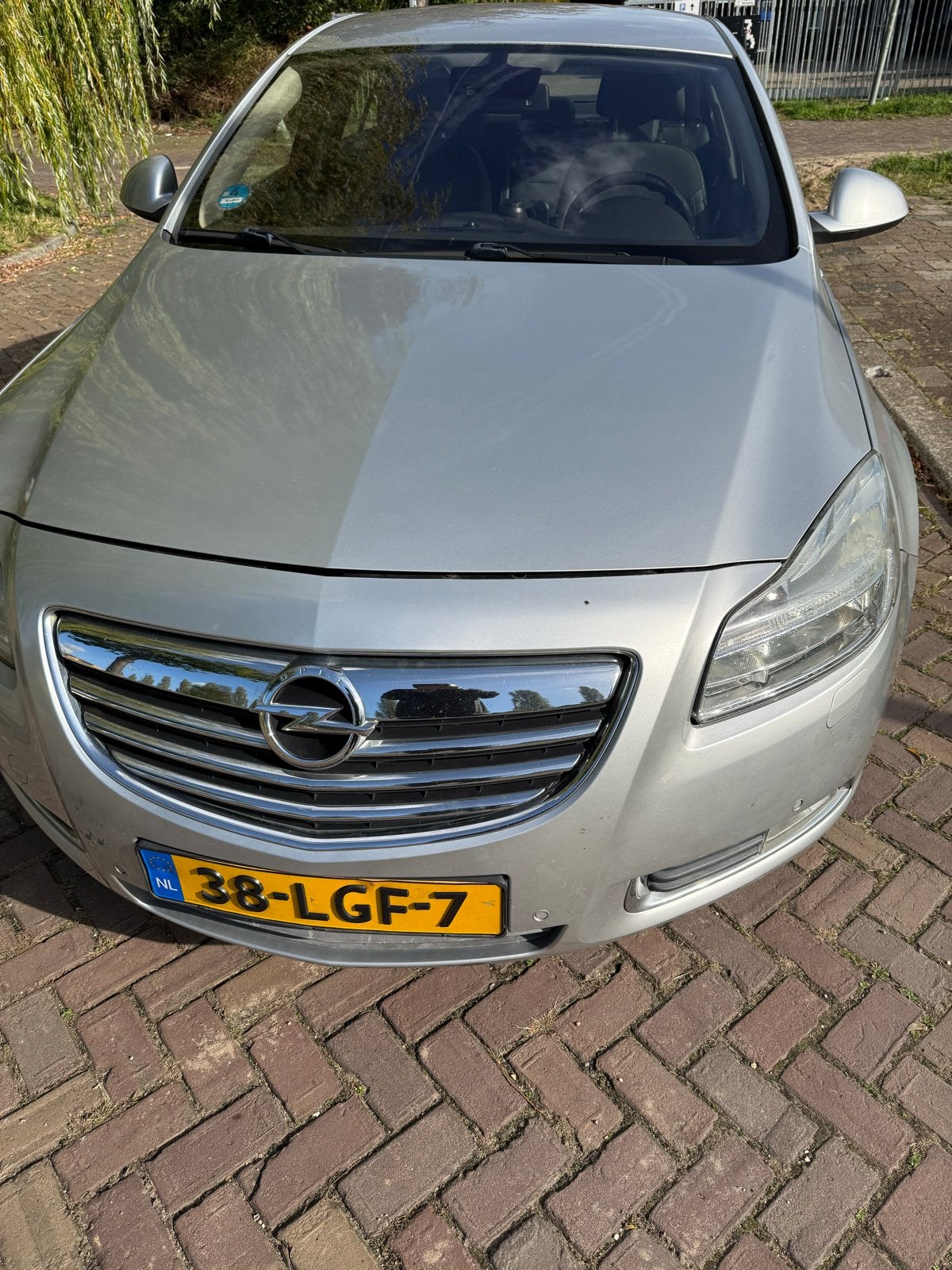 Opel Insignia 2.0 Turbo 162KW 4-DRS AUT 2010 Grijs, Auto's, 1998 cc, 4 cilinders, Particulier, 1700 kg