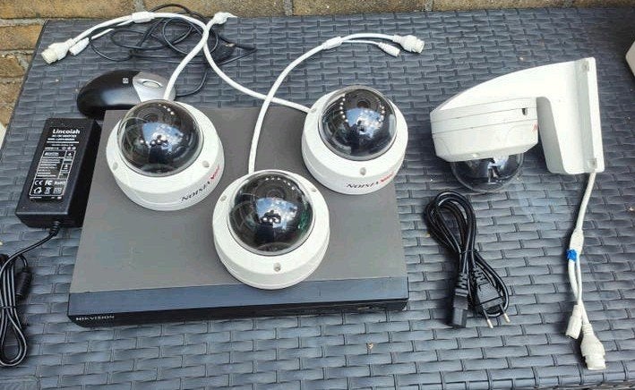 Hikvision NVR met 4 camera's, Audio, Tv en Foto, Videobewaking, Ophalen of Verzenden