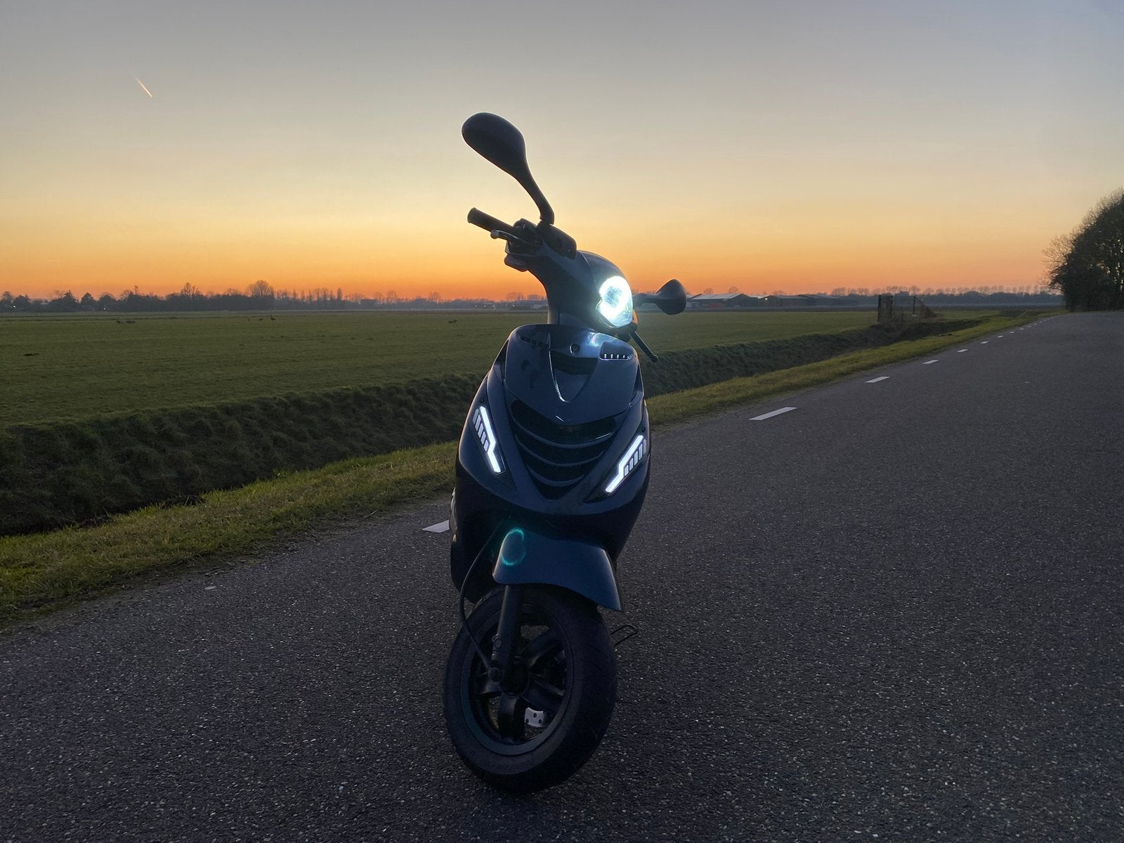 Zip 4t 50cc, Fietsen en Brommers, Scooters | Piaggio, Ophalen, Maximaal 45 km/u, Zip, Zo goed als nieuw