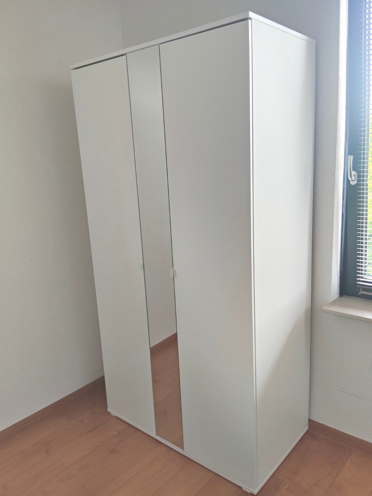 Ikea Vihals Kledingkast Spiegel 105x57x200cm - Goede Staat, Ophalen, Met deur(en), 100 tot 150 cm, 200 cm of meer