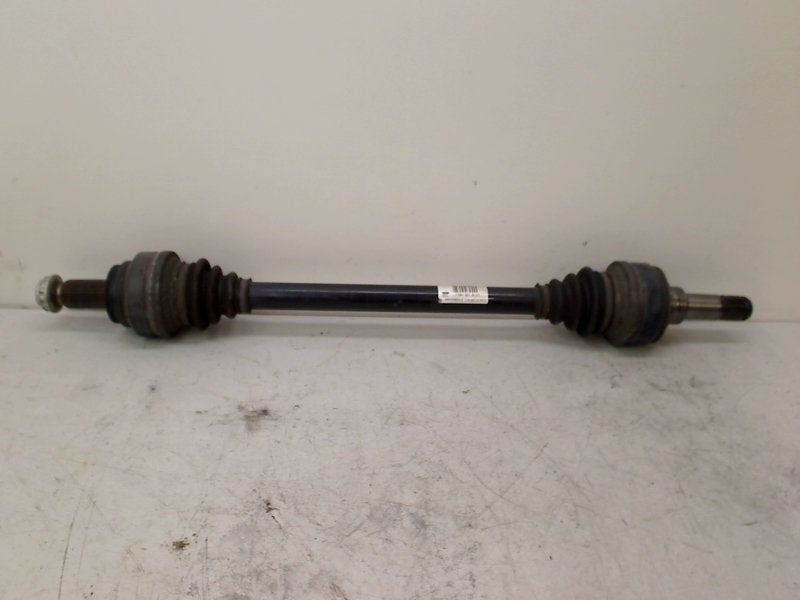 Aandrijfas Links Achter BMW 5 serie (F10) 2012 33207581021, Gebruikt, Petuelring 130, München 80809, , Duitsland, BMW, Bayerische Motoren Werke AG