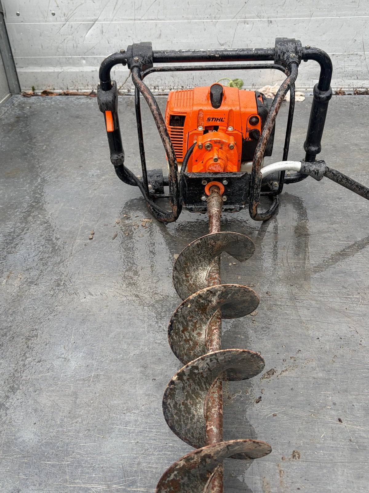Stihl BT 121 Grondboor - Krachtige en Betrouwbare Boormachin, Tuin en Terras, Hand-tuingereedschap, Ophalen, Gebruikt